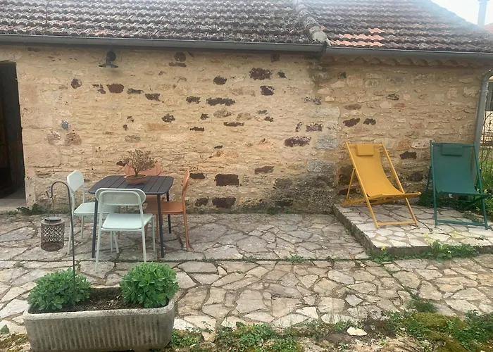 A L'oree Des Vignes بيت للعطل