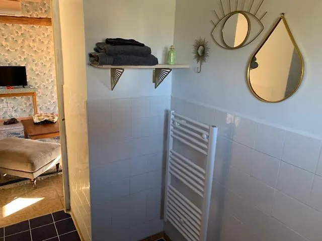 A L'oree Des Vignes بيت للعطل